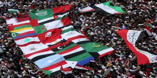 المراحل الانتقالية وتعقيدات التغيير في السياقات الثورية