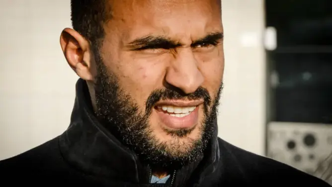 عاجل: محكمة هولندا العليا تلزم هاري بقضاء 6 أشهر في السجن