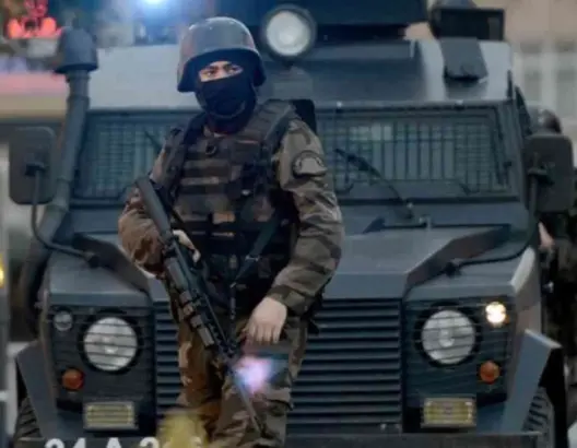 تركيا تعتقل نحو 400 شخص يشتبه في انتمائهم لتنظيم “داعش”