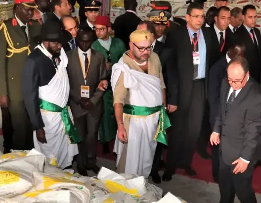 صورة الملك بلباس إفريقي بجوبا تثير فضول الفيسبوكيين (صور)