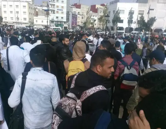 استنفار أمني بالمسيرة الوطنية لأساتذة 10 آلاف إطار بطنجة