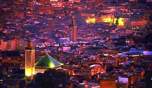 فاس تحتضن اللقاء الأول للنساء الفنانات