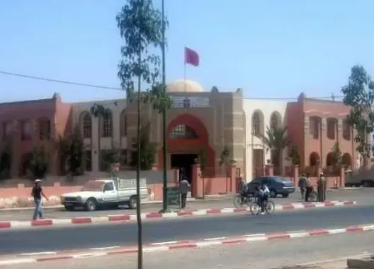 جماعة التمسية تستنكر تخريب تلاميذ لمقرها بعد اختفاء زميلتهم