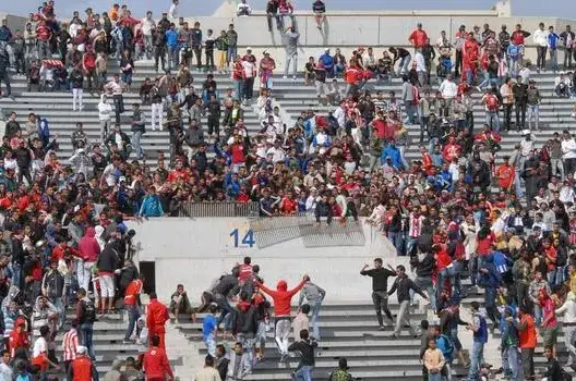 شغب الملاعب .. تأكيد على مسؤولية السلطات العمومية في حماية أمن الأفراد والجماعات