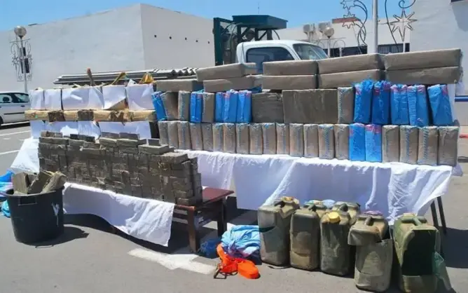 إحباط محاولة تهريب 7 أطنان من الحشيش في الكركارات