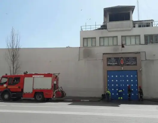 حريق مهول ببرج المراقبة في السجن المحلي بطنجة
