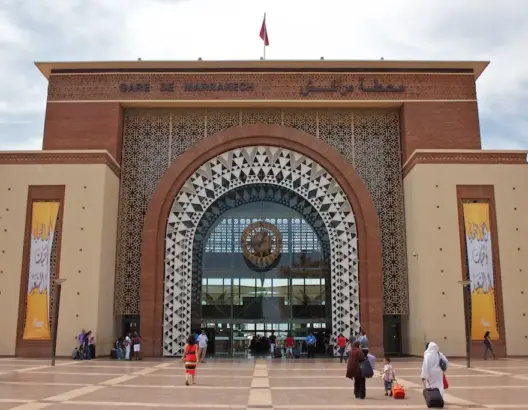 اختفت بسلا بعد مغادرتها المدرسة .. العثور على قاصر بمحطة مراكش