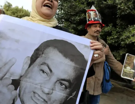 بعد “العودة إلى المنزل”.. هل انتهت رحلة مبارك مع “القضاء”؟