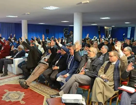 العدالة والتنمية وإحراق القيادات ؟