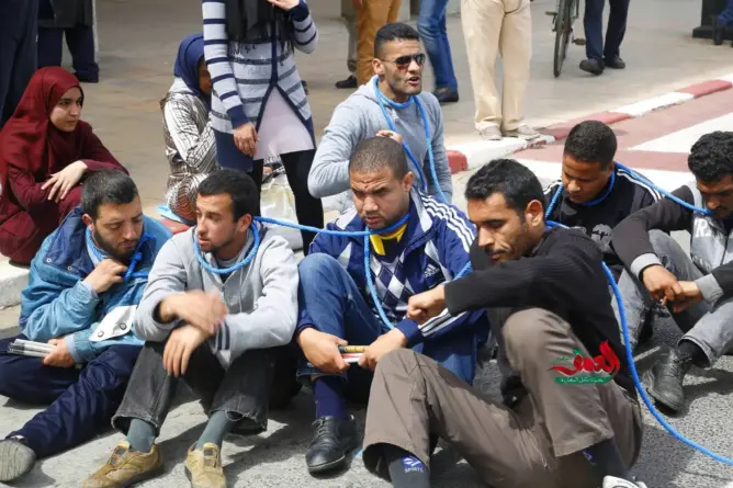 في خطوة غير مسبوقة .. المكفوفون يعلنون عن “انتحار جماعي”
