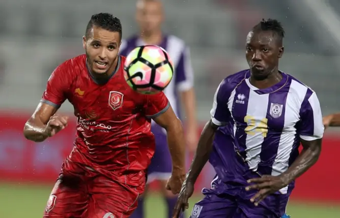 جزائري يقترب من الإطاحة بالعربي من عرش الهدافين بالدوري القطري