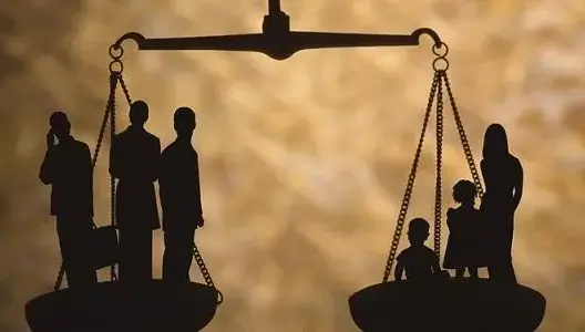 الديمقراطية و العدالة الاجتماعية أو تقنين الظلم و شرعنة الحرمان