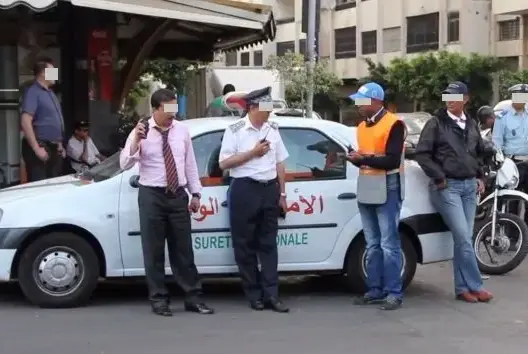 الأمن يكشف تفاصيل مقتل شخصين في اصطدام بسيارة للشرطة