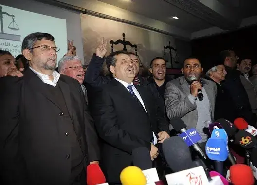 في نداء مطول .. عبد الواحد الفاسي يدعو الاستقلاليين إلى الوحدة