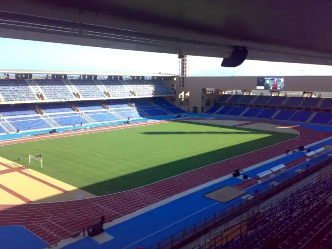 ارتفاع إصابات الفريق إلى 9 .. كورونا توقف تداريب الكوكب وتغلق الملعب الكبير لمراكش