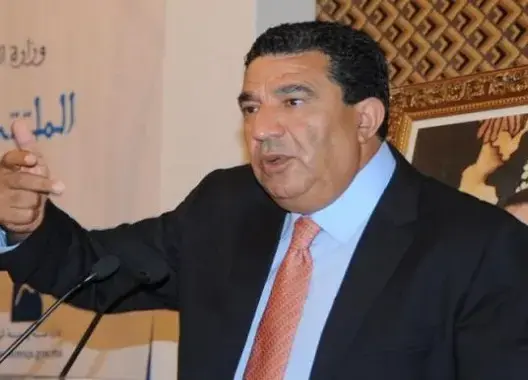“مقاطعة المحامين” تؤخر محاكمة الوزير الأسبق مبديع