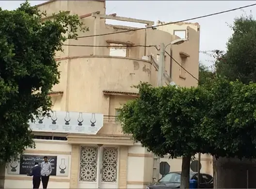 الداعون للاحتجاج أمام مقر البيجيدي يتراجعون استجابة لنداء بنكيران