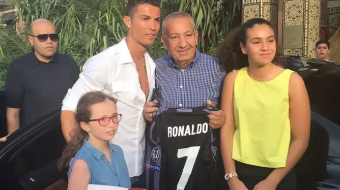بالصور .. رونالدو مع عائلته الصغيرة بمراكش
