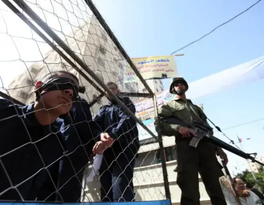 “مجموعة العمل” تبارك معركة “الأمعاء الخاوية” للأسرى الفلسطينيين