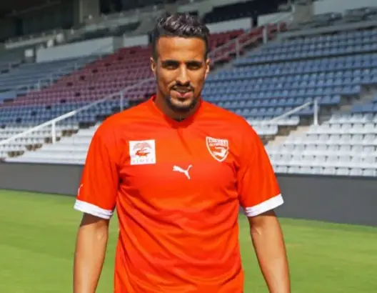 بالفيديو .. هكذا احتفل المغربي عليوي بتأهل الريال في دوري الأبطال