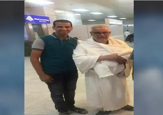 بالصورة.. بنكيران يؤدي مناسك العمرة