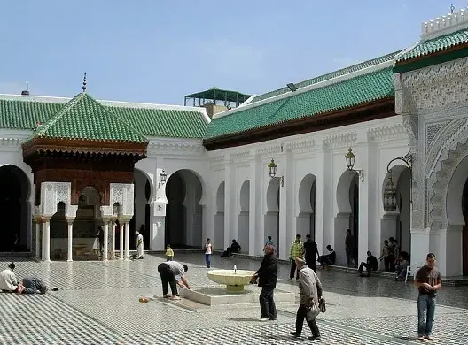 باحث أكاديمي: “القرويين” أقدم جامعة بالعالم والتعليم مستمر بها منذ قرون