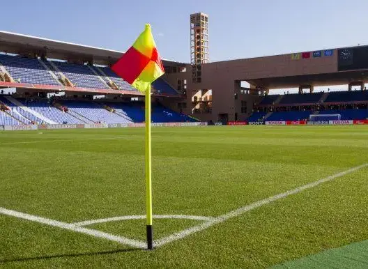مونديال 2030.. المغرب يرصد قرابة 4 ملايير لتعشيب ملعبي أكادير ومراكش