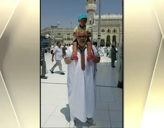 صورة بنكيران رفقة حفيده في مكة تثير تفاعل الفيسبوكيين