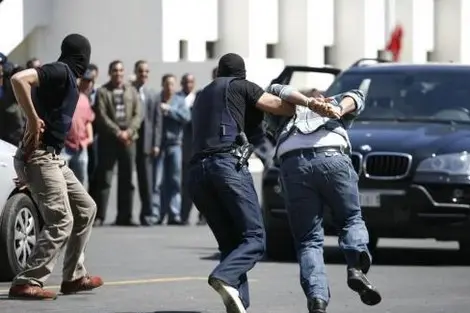 إصابة رجلي أمن أثناء اعتقال 3 أشخاص ألحقوا خسائر بممتلكات عامة بطانطان