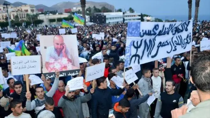 فايسبوكيون غاضبون من تصريحات أحزاب الأغلبية حول حراك الريف
