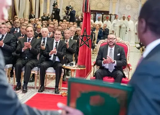 الملك يترأس حفل التوقيع على اتفاقيتي الغاز والأسمدة مع نيجيريا