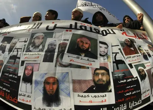 بحث: السلفيون المغاربة لن يلعبوا أدوارا سياسية كبرى بالأفق المنظور