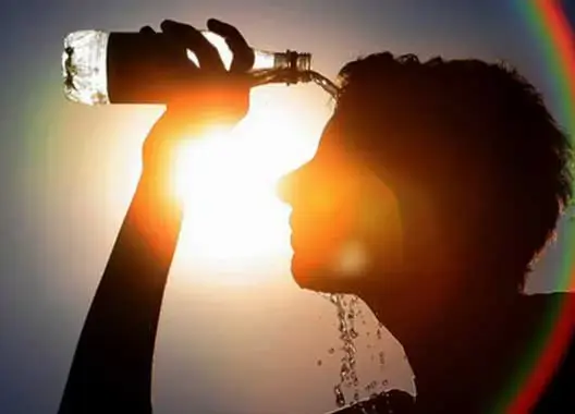طقس حار ورياح قوية بعدد من مناطق المملكة إلى غاية الخميس