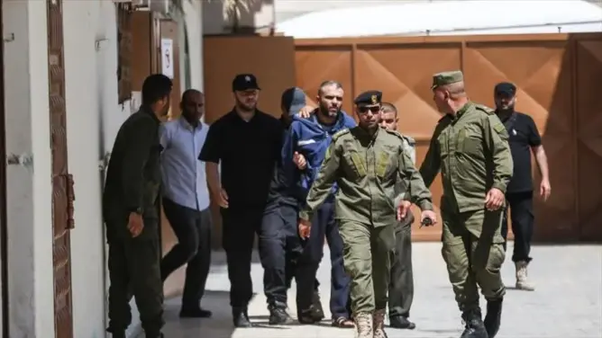 محكمة عسكرية بغزة تقضي بإعدام قتلة “فقهاء” (فيديو)