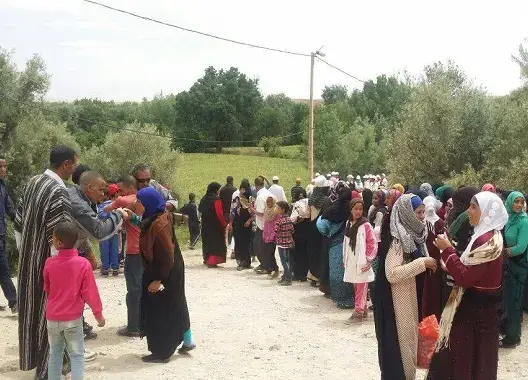 معتقلو انتفاضة أنبد بتنغير يعانقون الحرية والساكنة تتمسك ببراءتهم