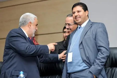 حامي الدين يقطر الشمع على العثماني ويؤيد الأزمي خليفة لبنكيران