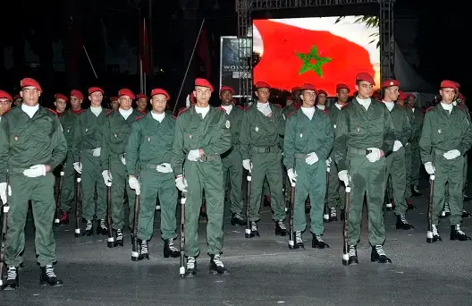 الحرس الملكي يوزع ربع مليون وجبة فطور على المحتاجين في رمضان