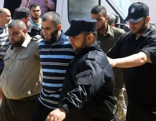 حماس تنفذ حكم الإعدام في حق قتلة القيادي القسامي “فُقَها”