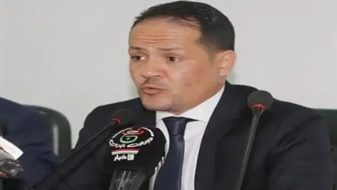 مضحك .. إقالة وزير جزائري للمرة الثانية آخرها بعد تعيينه بـ60 دقيقة