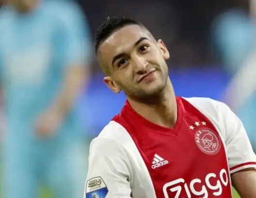 المغربي زياش مطلوب في ناديين كبيرين