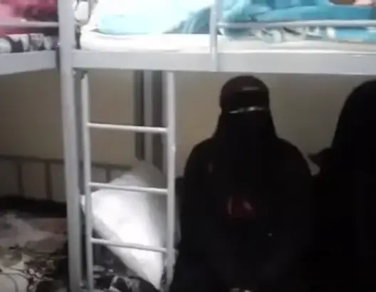 بعد تجاهل السفارة .. مغربيات في سجون السعودية يناشدن الملك