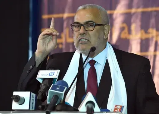 بنكيران يمدد صيامه عن الكلام ويؤجل كلمته بمؤتمر شبيبة PJD بمراكش