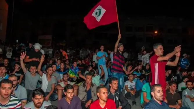 بعد “ماعندي بو الوقت”.. عبارة “pik ya wlidi” تشعل الفيسبوك