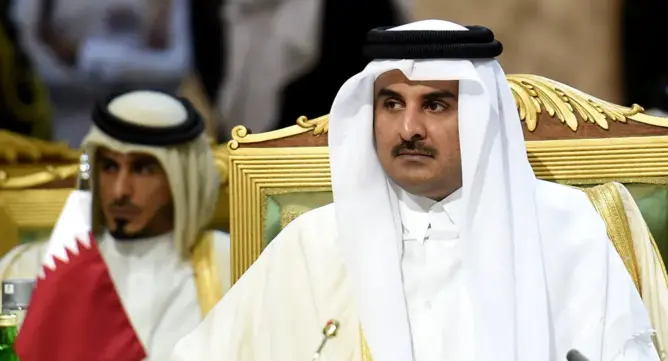 أمير قطر يفتتح ميناء حمد بحضور ممثلي عدة دول من بينها المغرب