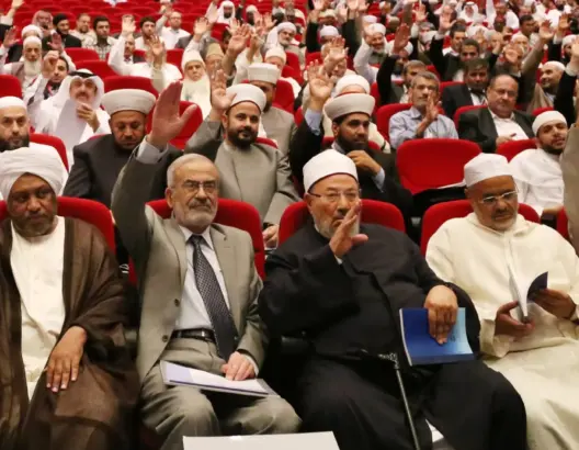91 عالما على رأسهم الريسوني يصفون حصار قطر بأنه “إعلان حرب”