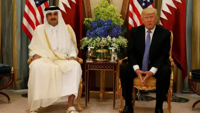 ترامب يدعو قطر إلى توقيف دعمها وتمويلها للإرهاب