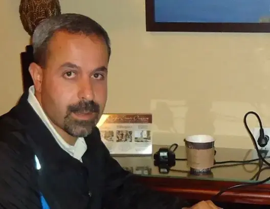 عزيزي الملك المفدى وصاحب السلطة والسلطان