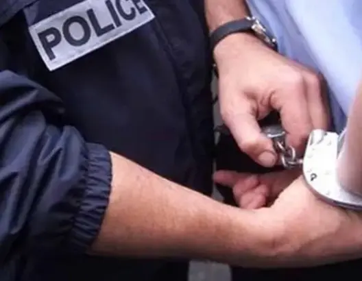 فرنسا تعتقل شخصين إثر العثور على مواد قد تستخدم لصنع متفجرات