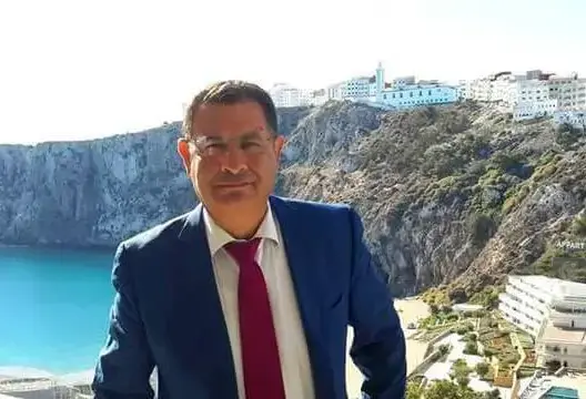 رئيس جماعة الحسيمة للملك: نلتمس منكم العذر لشبابنا