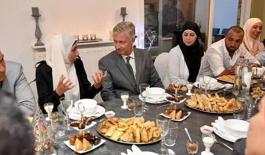 العاهل البلجيكي يشارك الإفطار مع أسرة مغربية